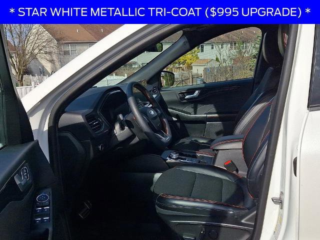 Certified 2023 Ford Escape ST-Line w/ Tech Pack #1 AWD/4WD image 13