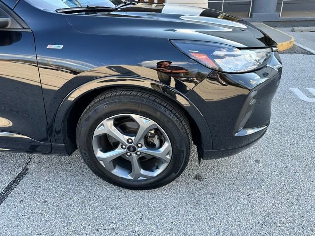 Certified 2023 Ford Escape ST-Line w/ Tech Pack #1 image 95