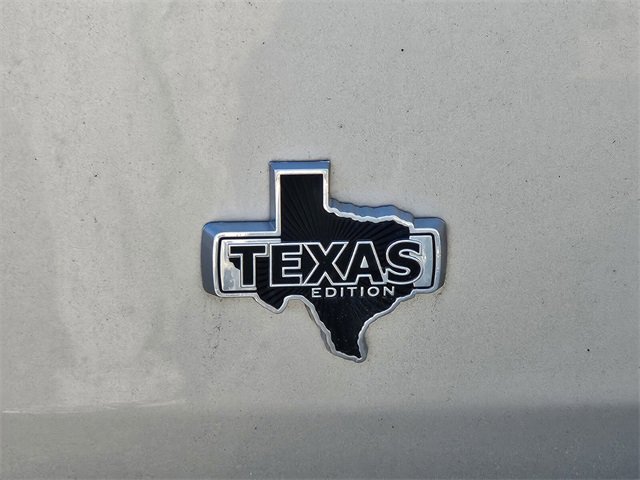 Certified 2022 Ford F150 XLT w/ Equipment Group 301A Mid image 11