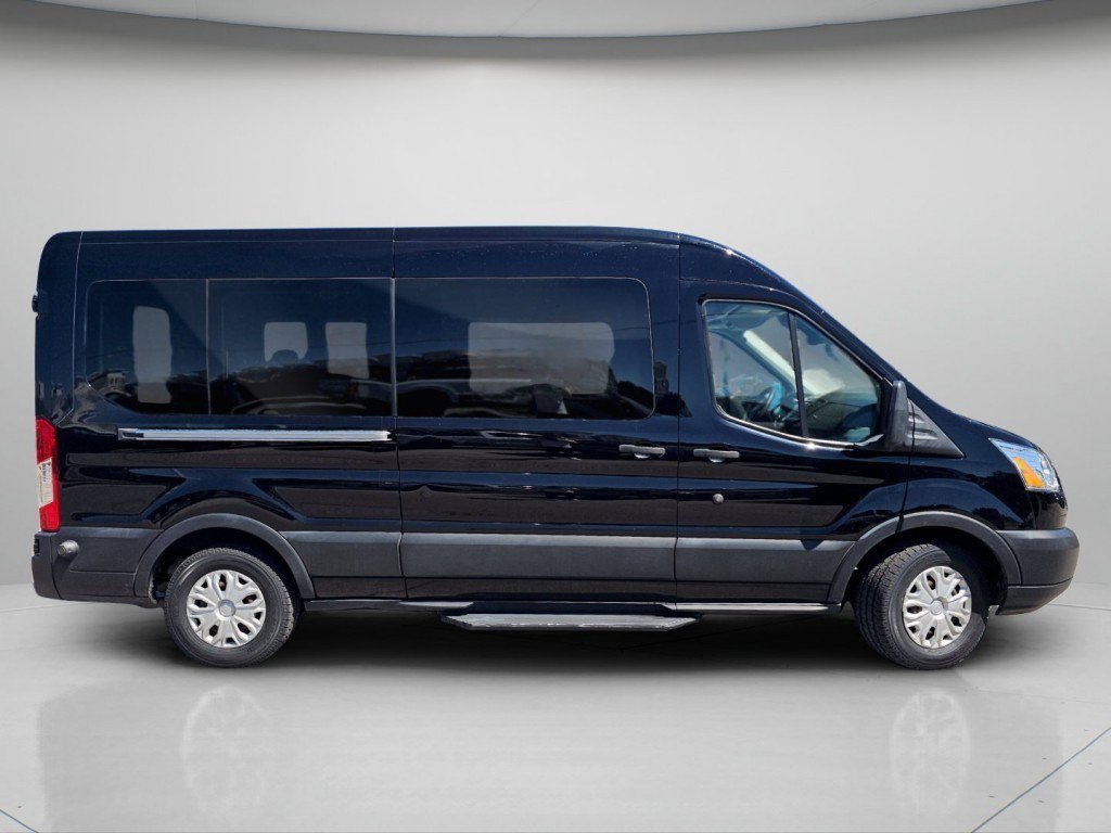 Certified 2019 Ford Transit 350 XLT RWD image 22