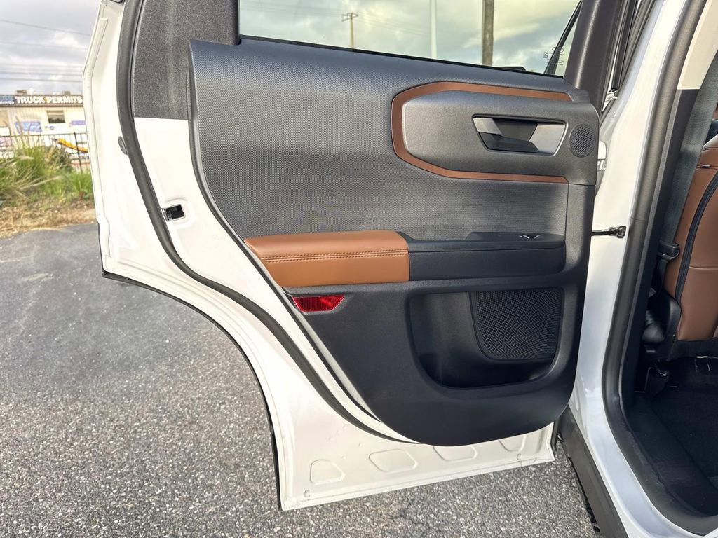 Certified 2025 Ford Bronco Sport Outer Banks w/ Outer Banks Tech Package+ image 23