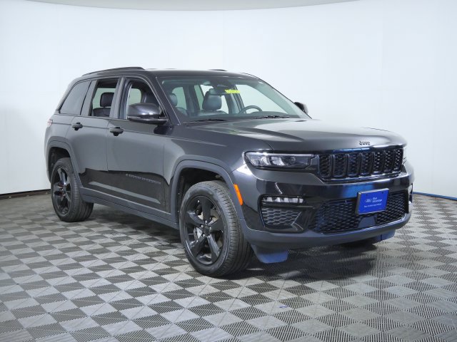 Used 2023 Jeep Grand Cherokee Limited