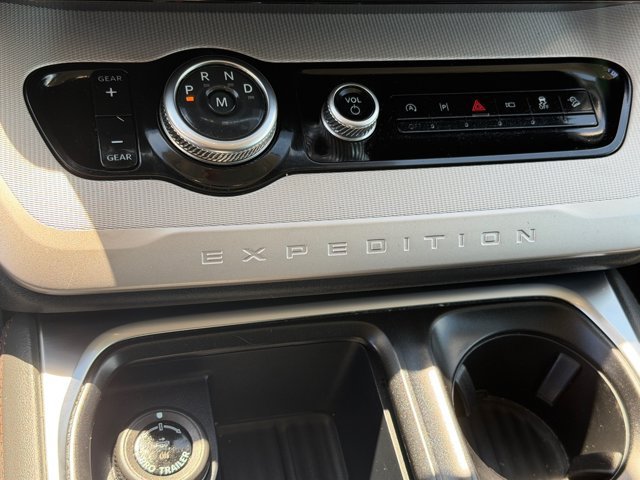 Certified 2025 Ford Expedition Max Active AWD/4WD image 29