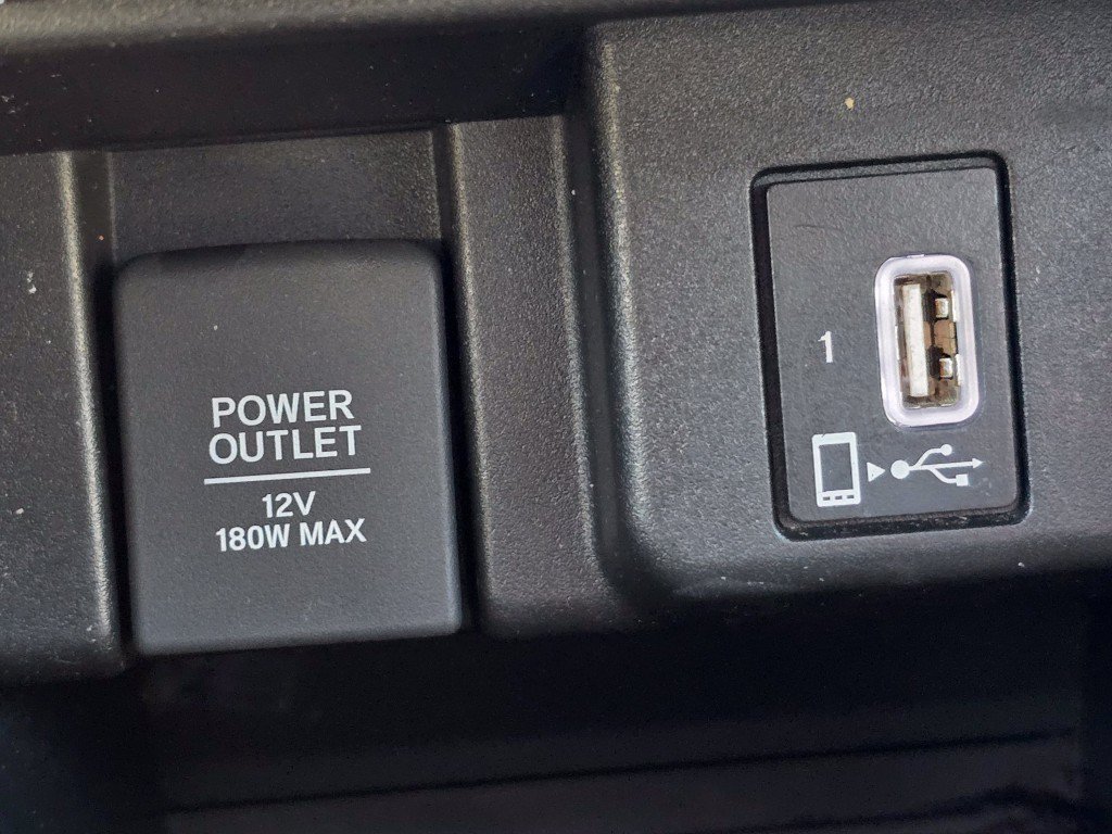Used 2018 Honda Accord EX image 11