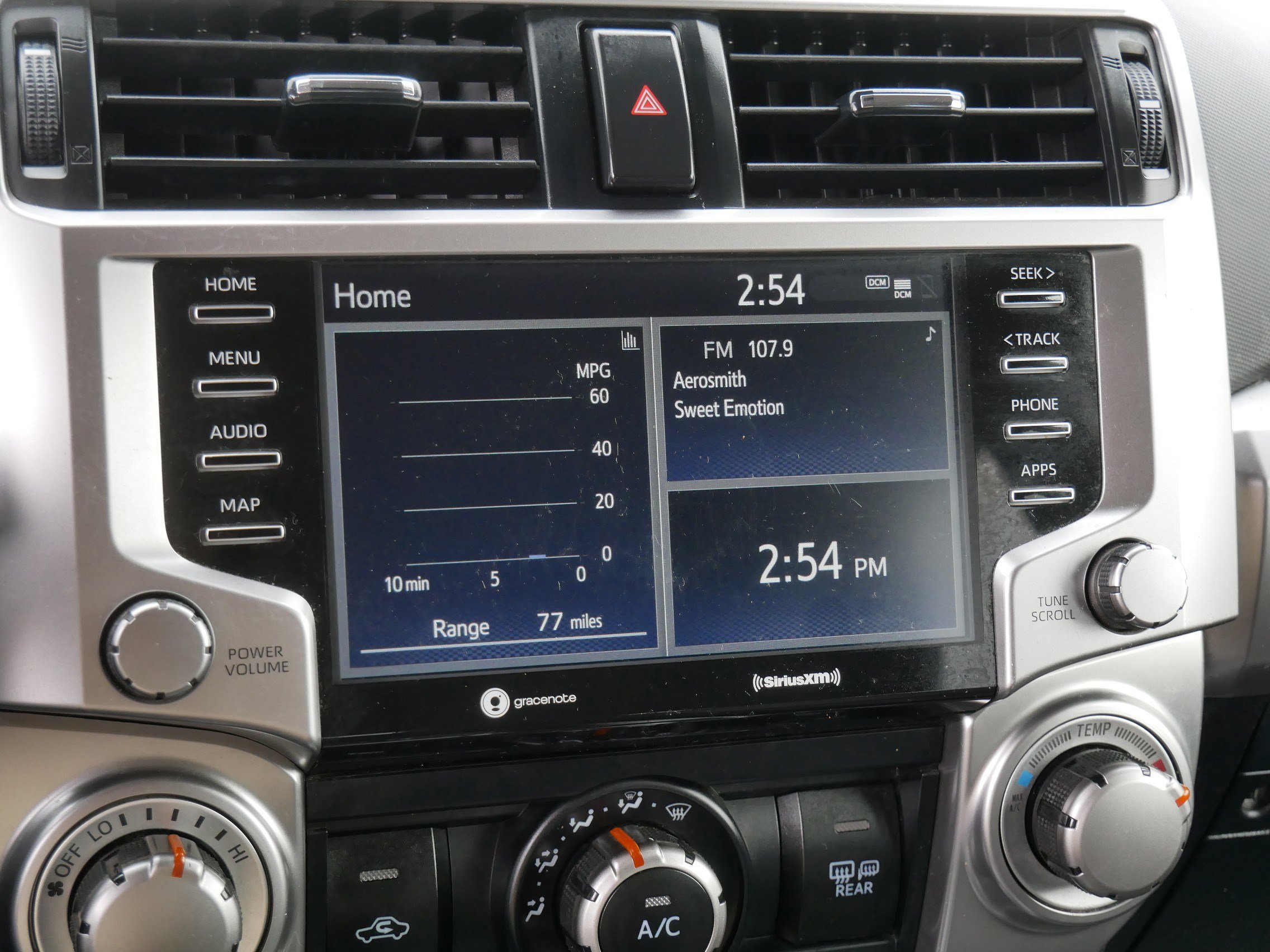 Used 2022 Toyota 4Runner SR5 AWD/4WD image 22