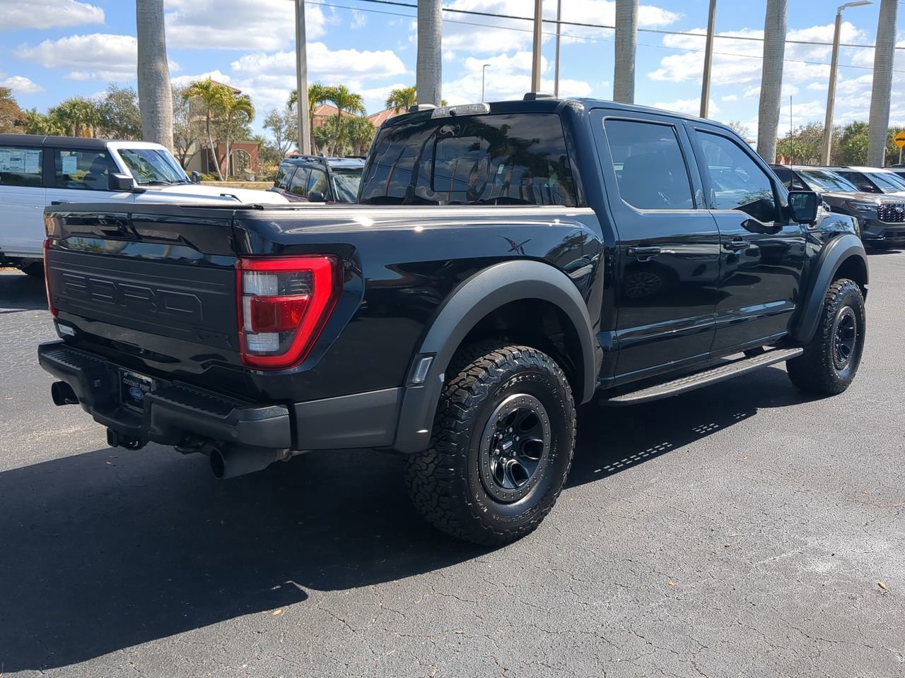 Certified 2023 Ford F150 Raptor w/ Raptor Carbon Fiber Package image 5