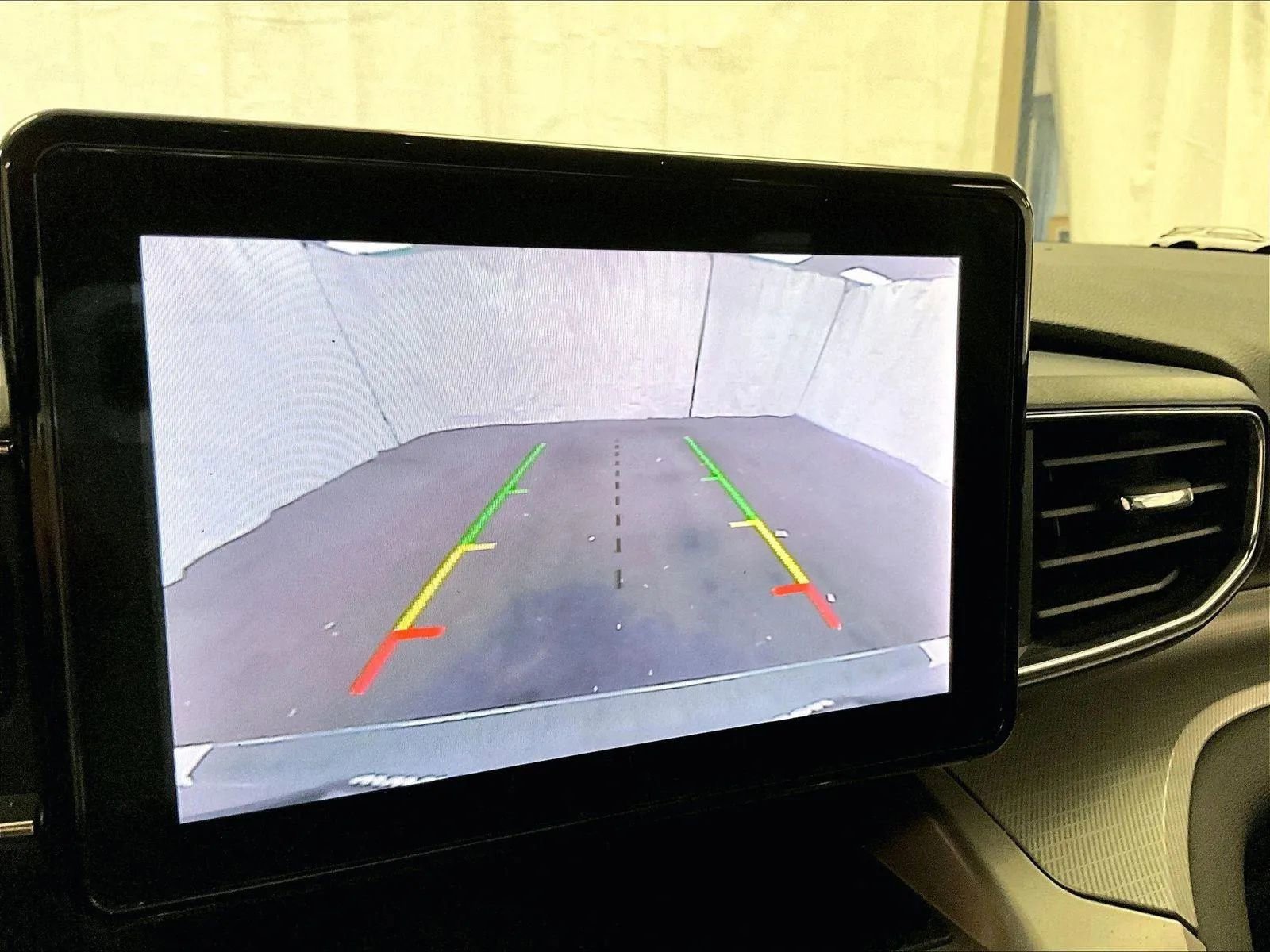 Certified 2023 Ford Explorer XLT w/ Equipment Group 202A image 20