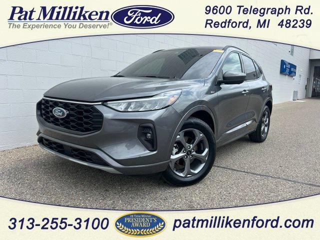 Certified 2023 Ford Escape ST-Line Select w/ Tech Pack #2 AWD/4WD image 1