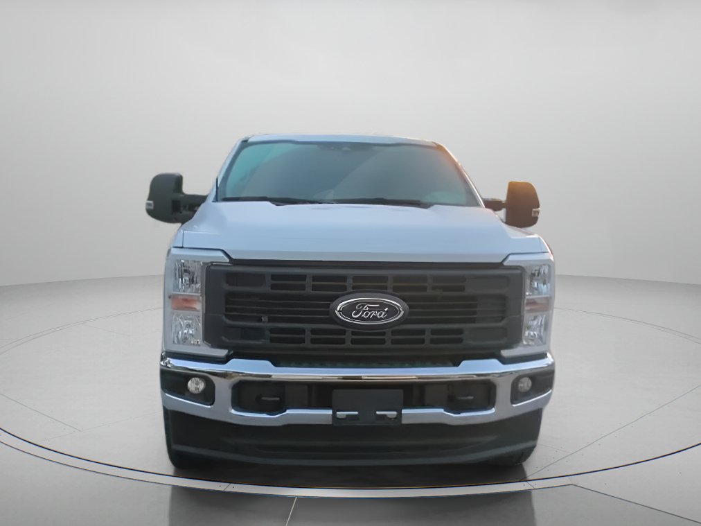 Certified 2025 Ford F350 XL w/ 360-Degree Camera Package AWD/4WD image 4