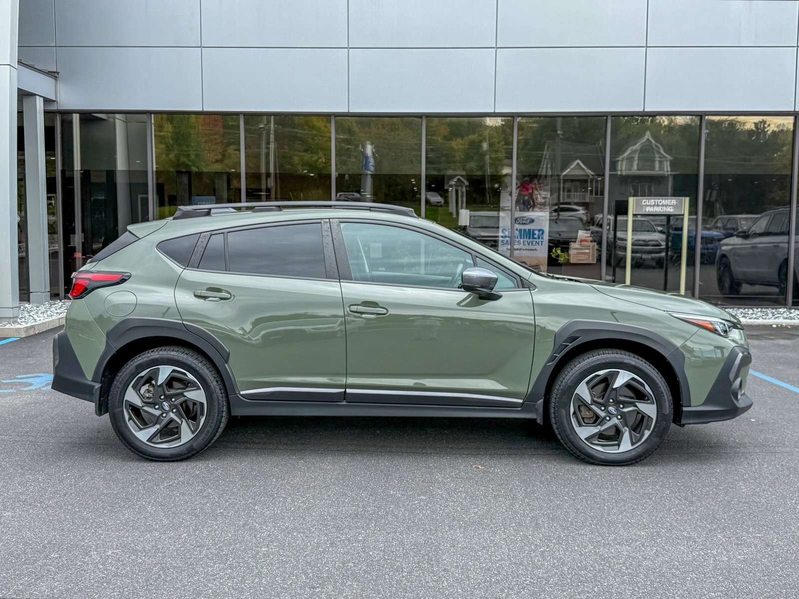 Used 2024 Subaru Crosstrek 2.5i Limited AWD/4WD image 7
