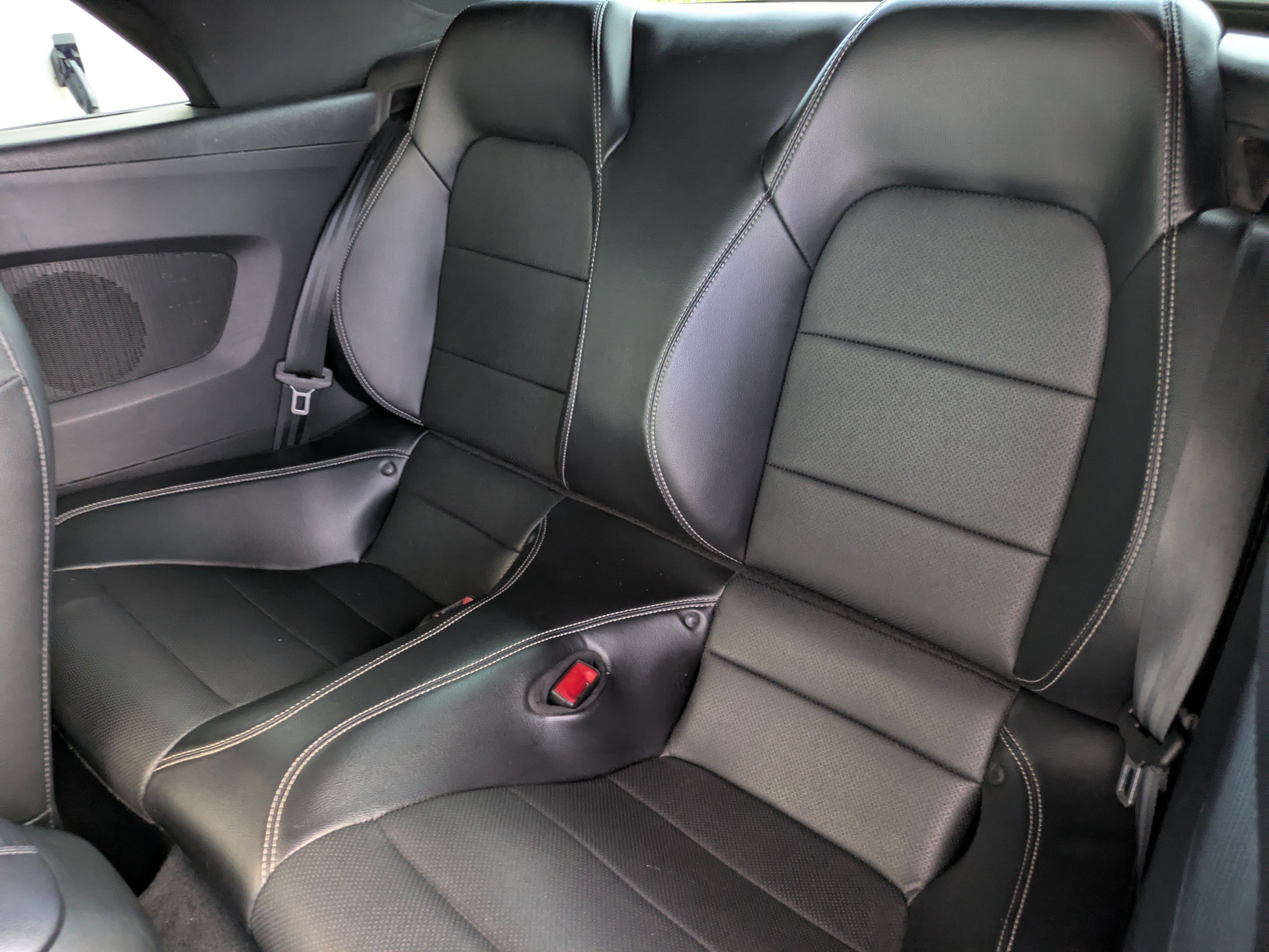 Certified 2020 Ford Mustang GT Premium RWD image 15