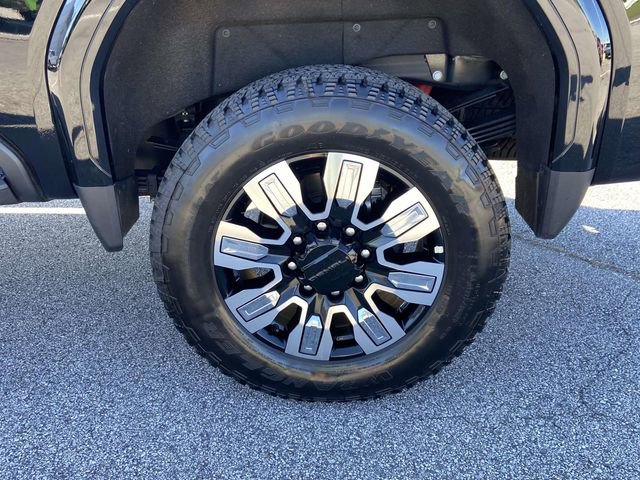 Used 2026 GMC Sierra 2500 Denali w/ Denali Reserve Package AWD/4WD image 9