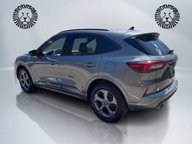 Certified 2024 Ford Escape ST-Line AWD/4WD image 7