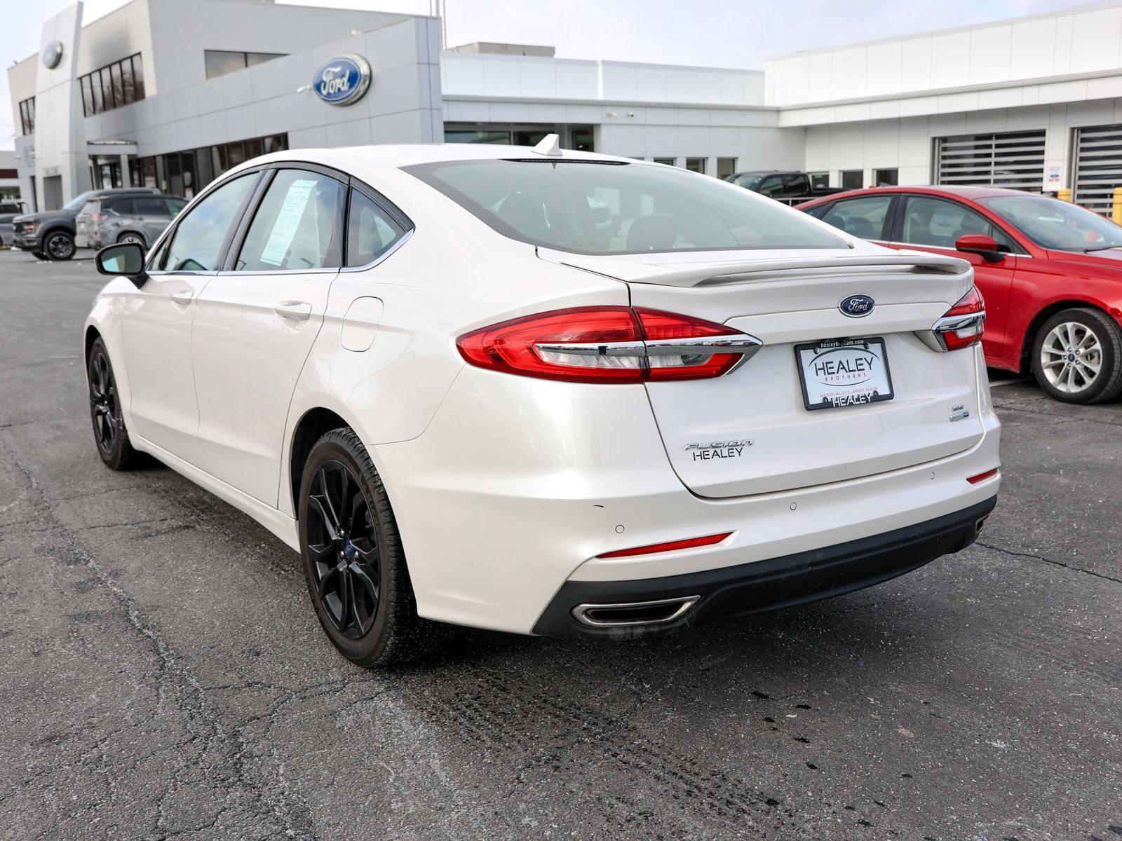 Certified 2019 Ford Fusion SE w/ Equipment Group 151A image 5