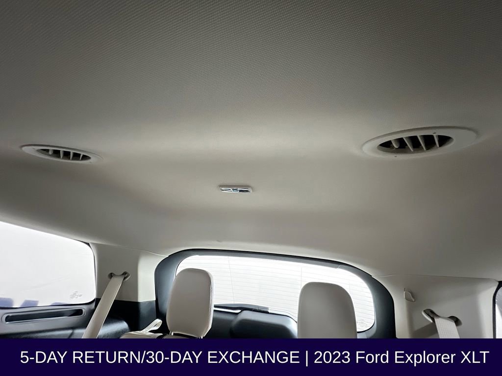 Certified 2023 Ford Explorer XLT w/ Equipment Group 202A image 39