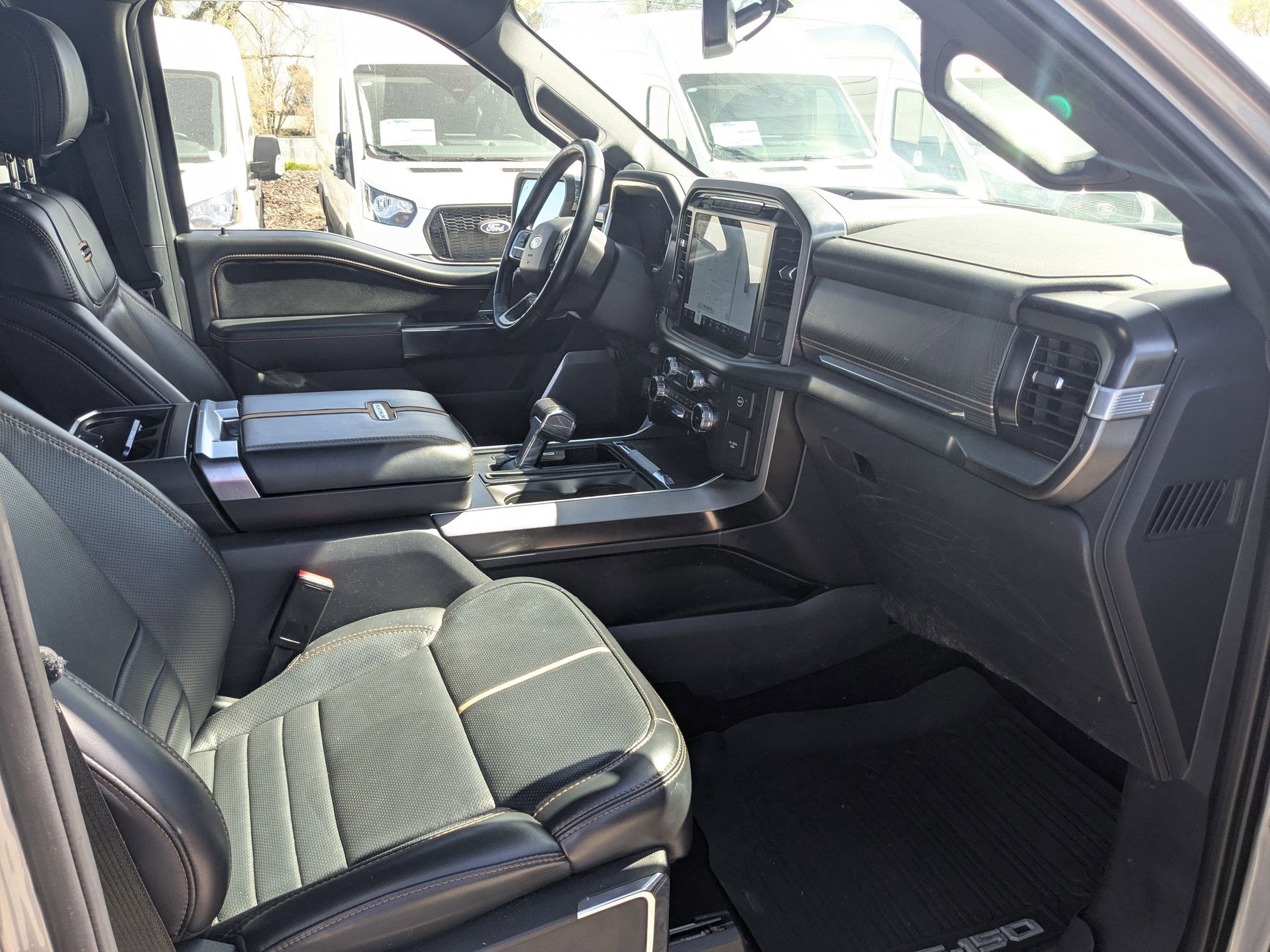 Certified 2022 Ford F150 Platinum w/ Equipment Group 701A High image 36