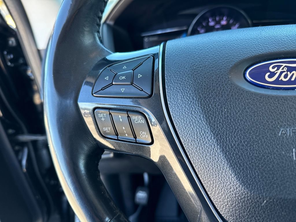 Certified 2019 Ford Explorer Limited w/ Limited Luxury Package image 16
