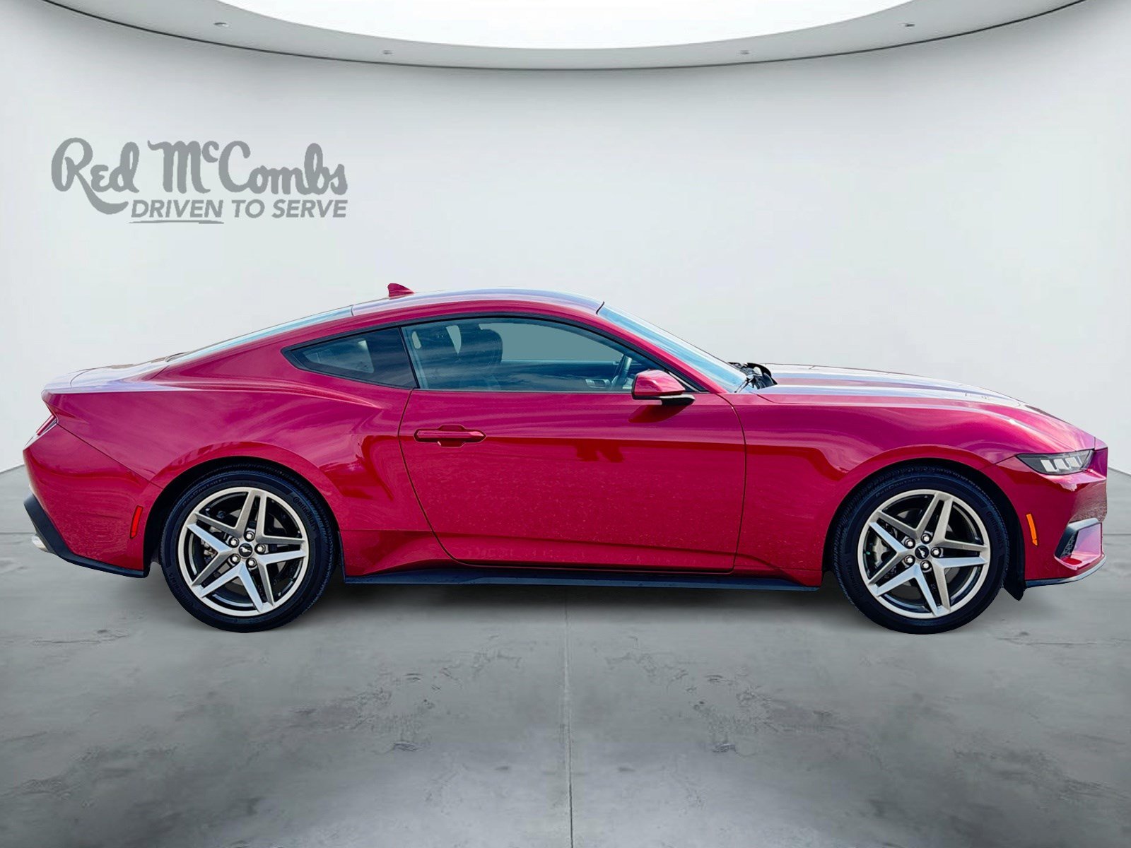Certified 2025 Ford Mustang Coupe RWD image 4