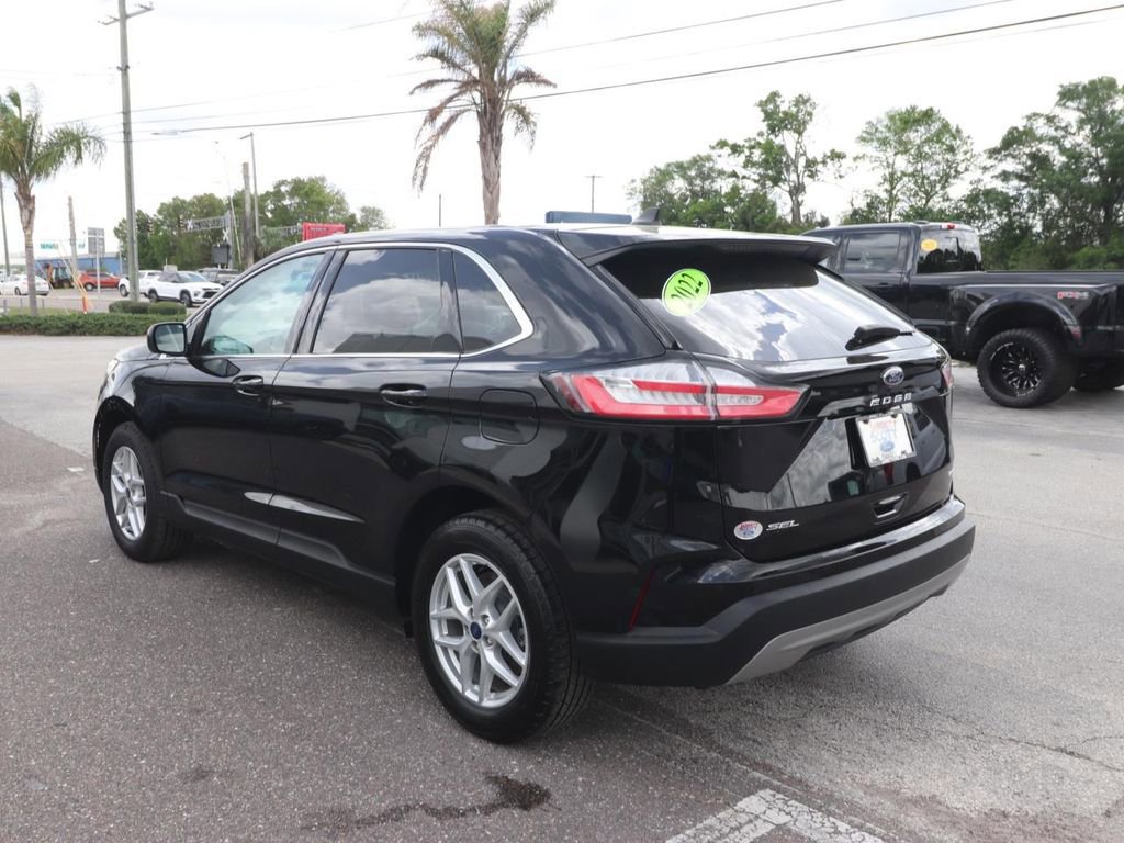 Certified 2022 Ford Edge SEL image 3