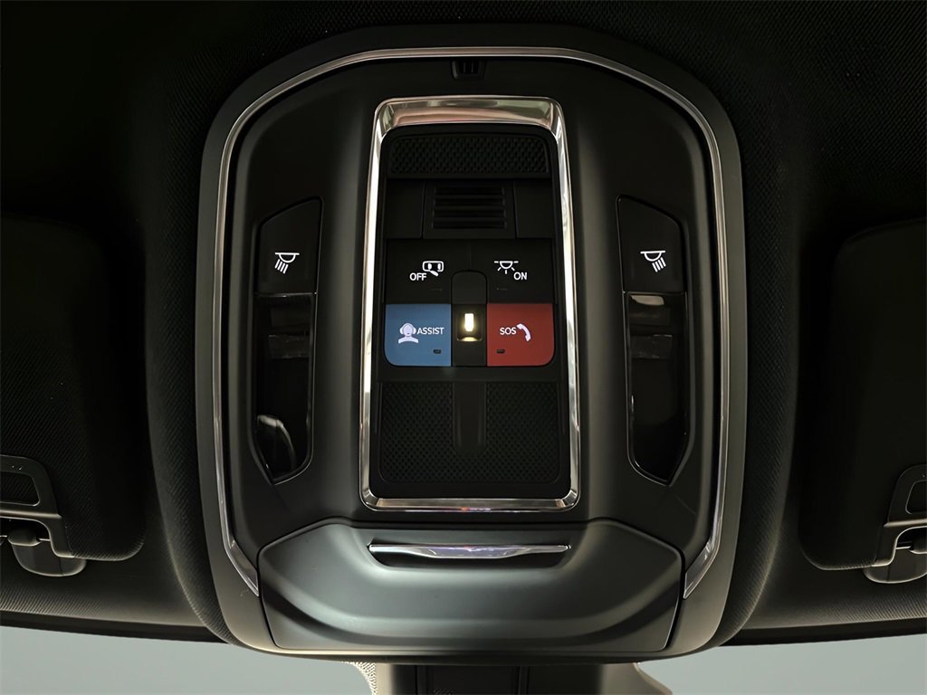 Used 2024 Jeep Grand Cherokee L Laredo image 26