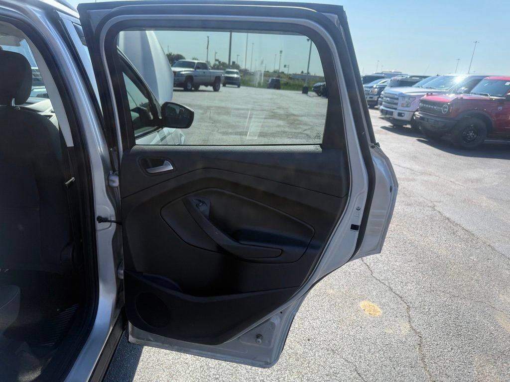 Certified 2018 Ford Escape SE w/ SE Sync 3 Package FWD image 44