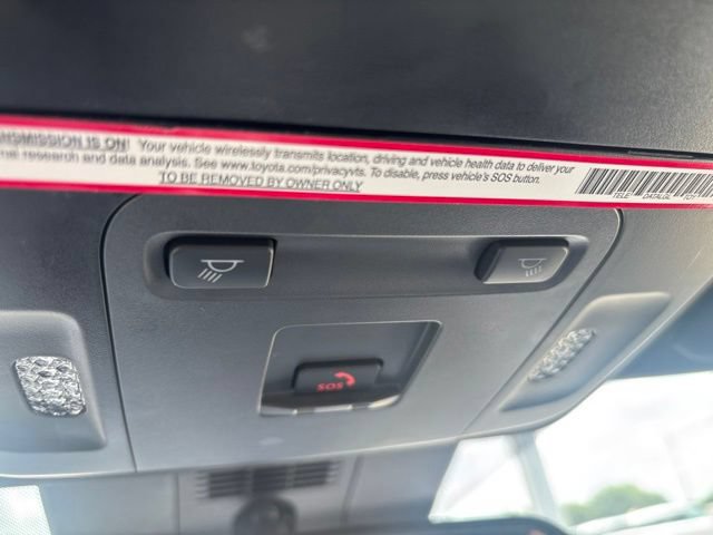Used 2025 Toyota Camry SE FWD image 20