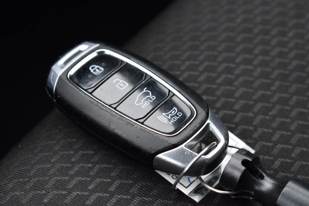 Used 2018 Hyundai Elantra GT w/ Style Package 02 image 14