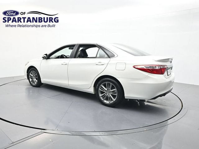 Used 2017 Toyota Camry SE FWD image 5