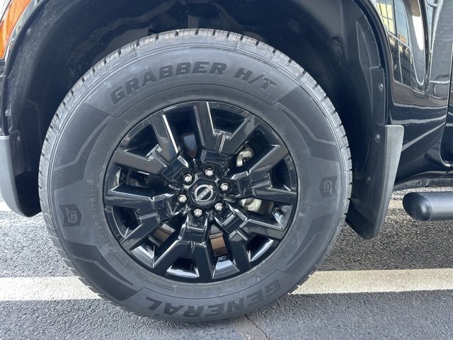 Used 2023 Nissan Frontier SV w/ Midnight Edition Package image 38