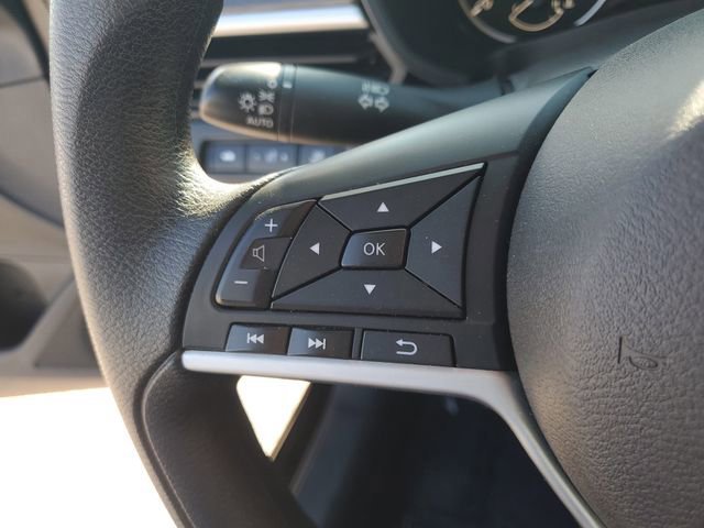 Used 2024 Nissan Altima 2.5 SV image 23