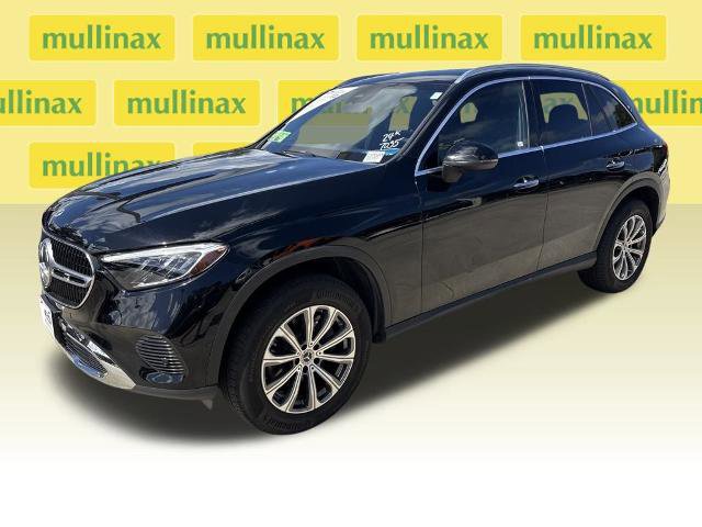 Used 2024 Mercedes-Benz GLC 300 4MATIC image 11