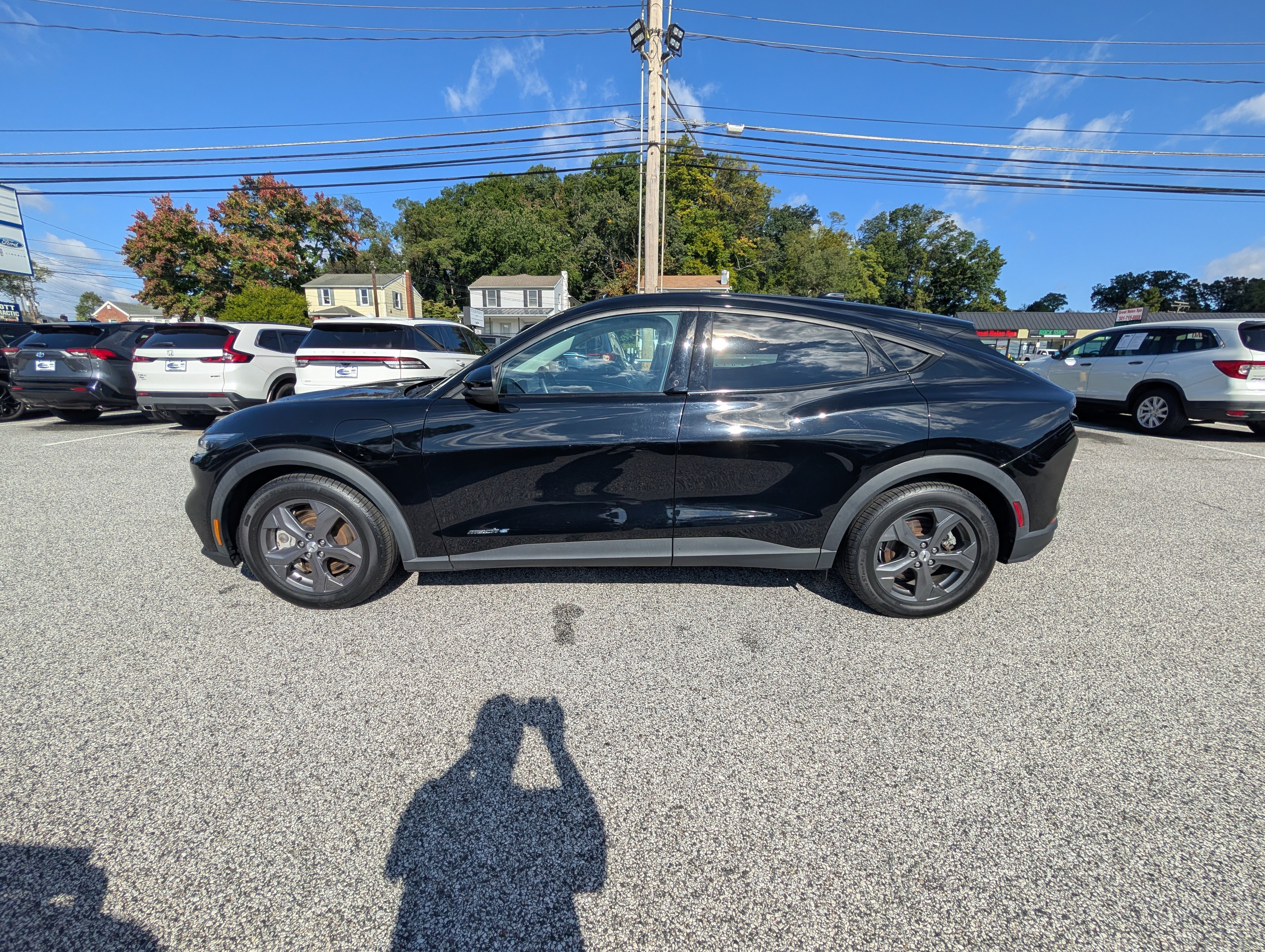 Certified 2022 Ford Mustang Mach-E Select RWD image 3