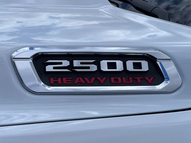 Used 2024 RAM 2500 Laramie AWD/4WD image 9