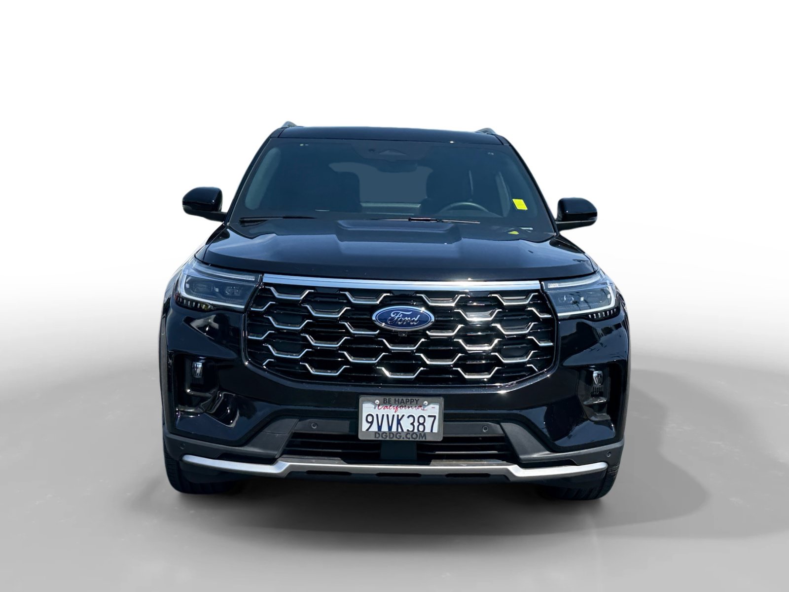 Certified 2025 Ford Explorer Platinum w/ Ultimate Package AWD/4WD image 8