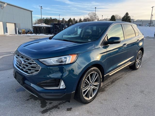 Certified 2020 Ford Edge Titanium w/ Class II Trailer Tow Package image 1