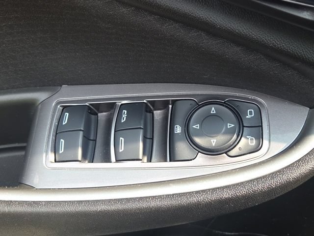 Used 2025 Chevrolet Malibu LT FWD image 20