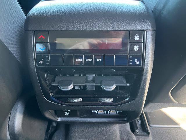 Used 2021 Jeep Grand Cherokee L Limited w/ Trailer Tow Group (B) AWD/4WD image 16