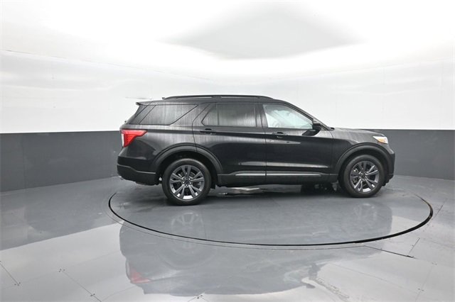 Certified 2023 Ford Explorer XLT w/ Equipment Group 202A image 8