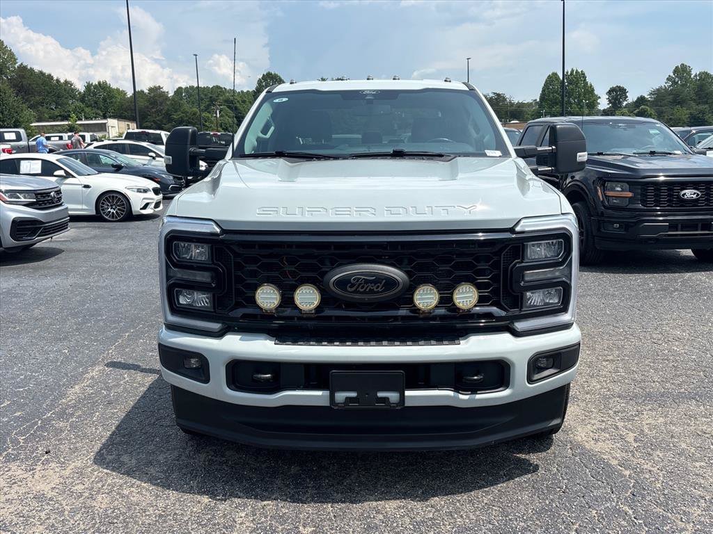 Certified 2025 Ford F250 Lariat w/ Black Appearance Package AWD/4WD image 2