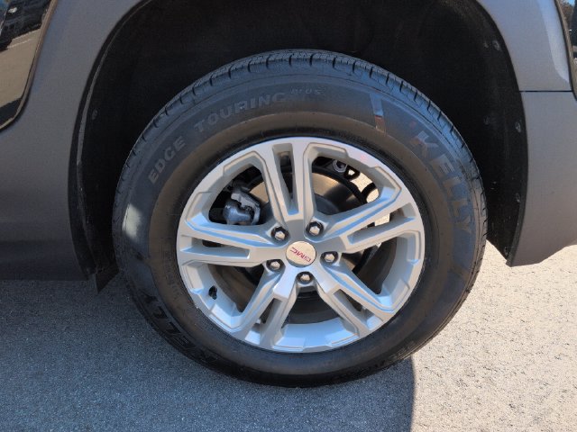 Used 2022 GMC Terrain SLE w/ Driver Convenience Package AWD/4WD image 11