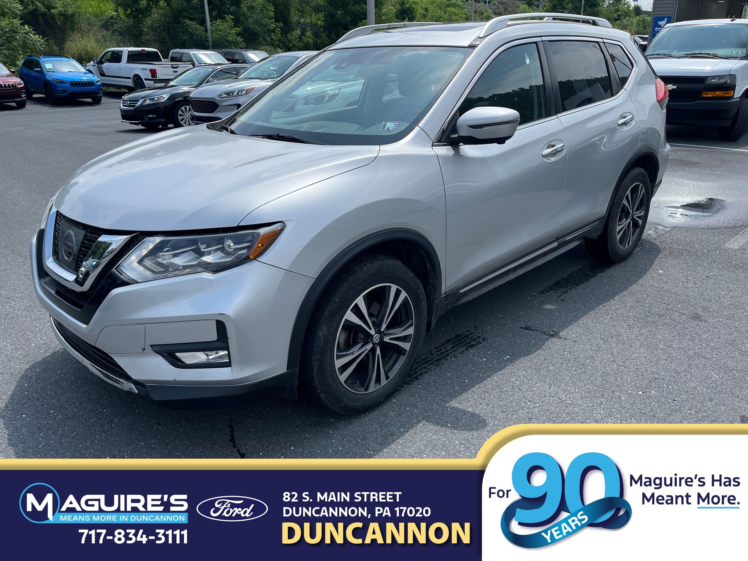 Used 2017 Nissan Rogue SL w/ SL Premium Package