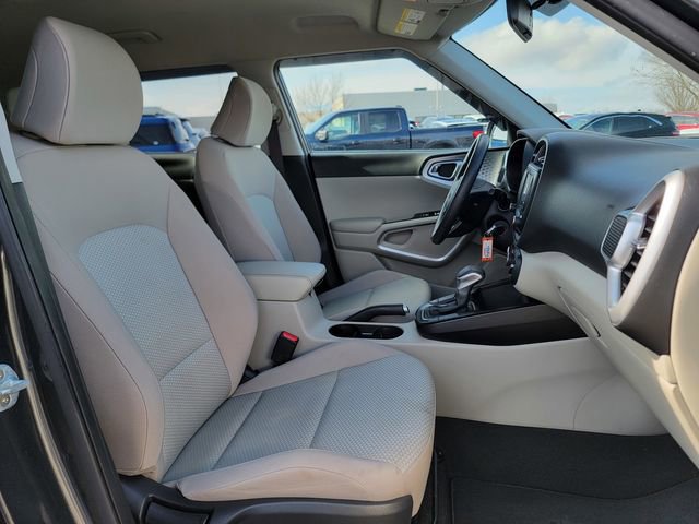 Used 2020 Kia Soul LX image 23