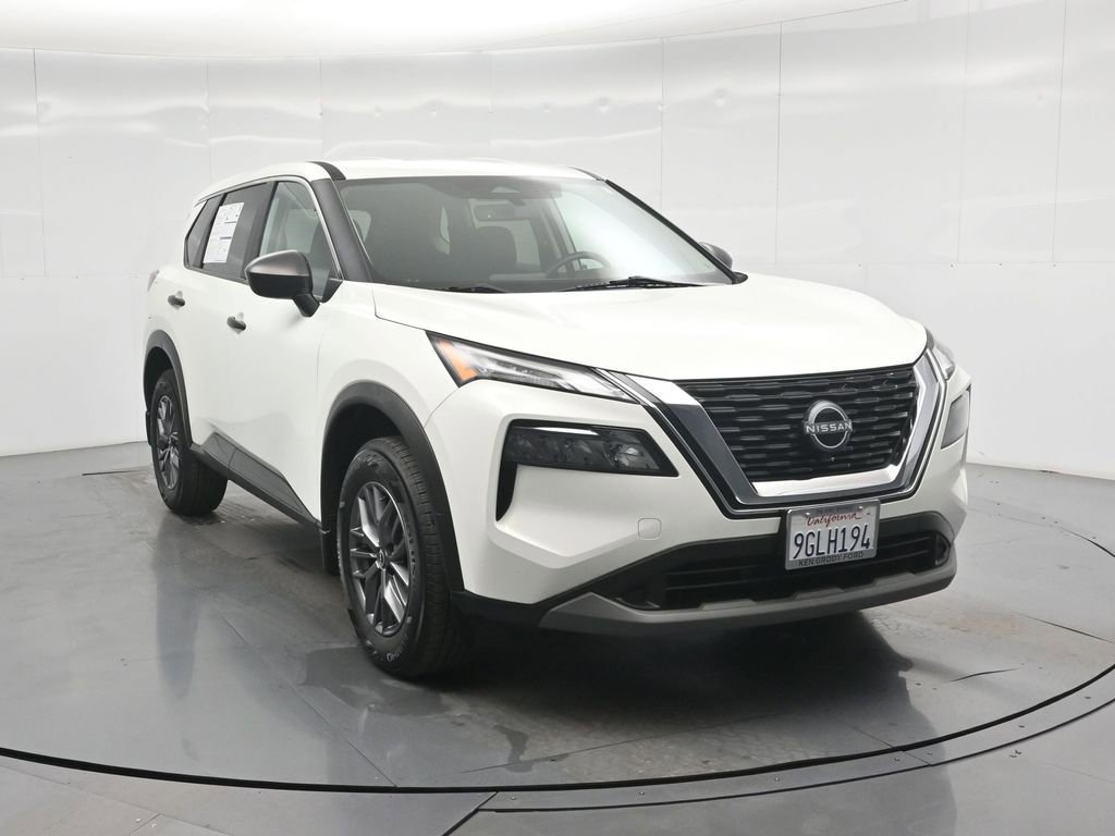 Used 2023 Nissan Rogue S image 24