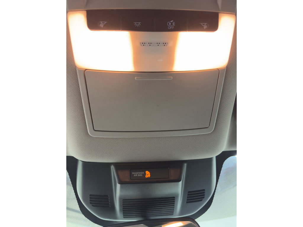 Used 2024 Nissan Rogue SV FWD image 30