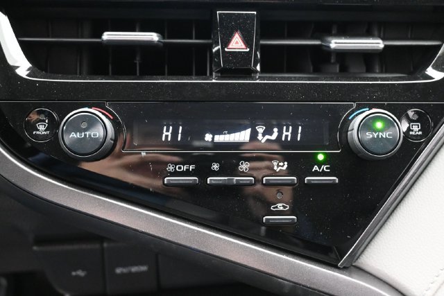 Used 2024 Toyota Camry LE FWD image 21
