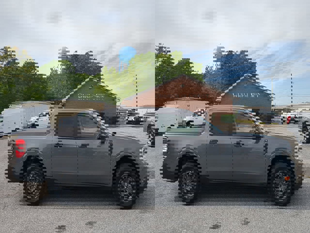 Certified 2024 Ford Maverick XLT w/ XLT Luxury Package image 6