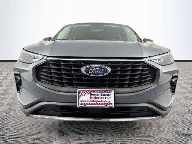 Certified 2023 Ford Escape Active FWD image 2