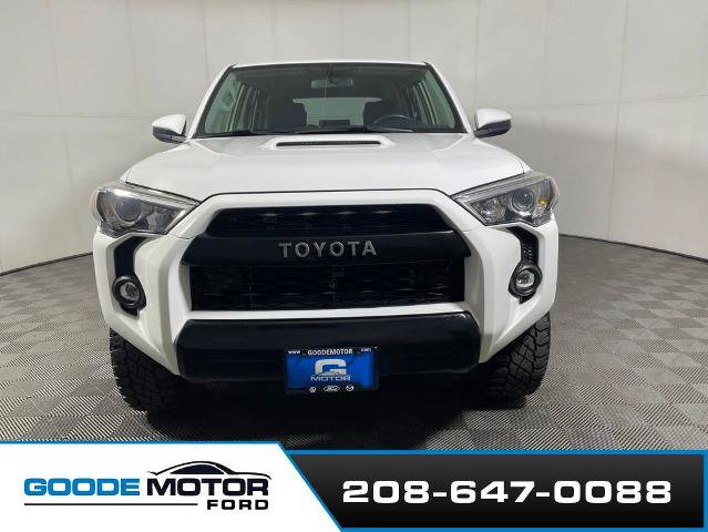 Used 2019 Toyota 4Runner TRD Off-Road AWD/4WD image 3
