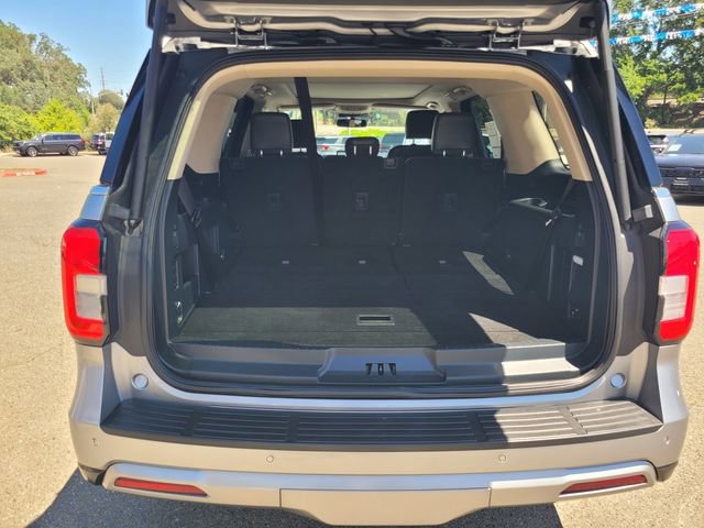 Certified 2024 Ford Expedition XLT AWD/4WD image 8