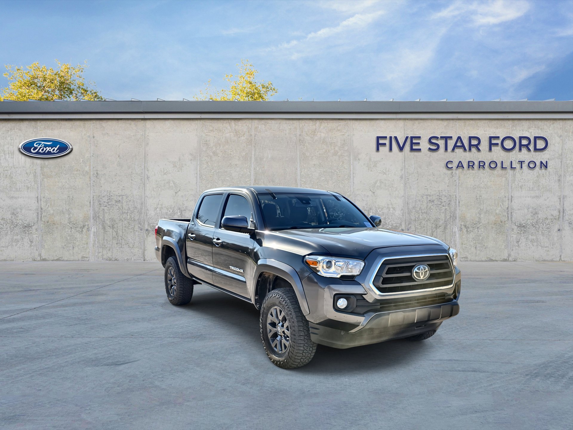 Used 2021 Toyota Tacoma SR5 image 1
